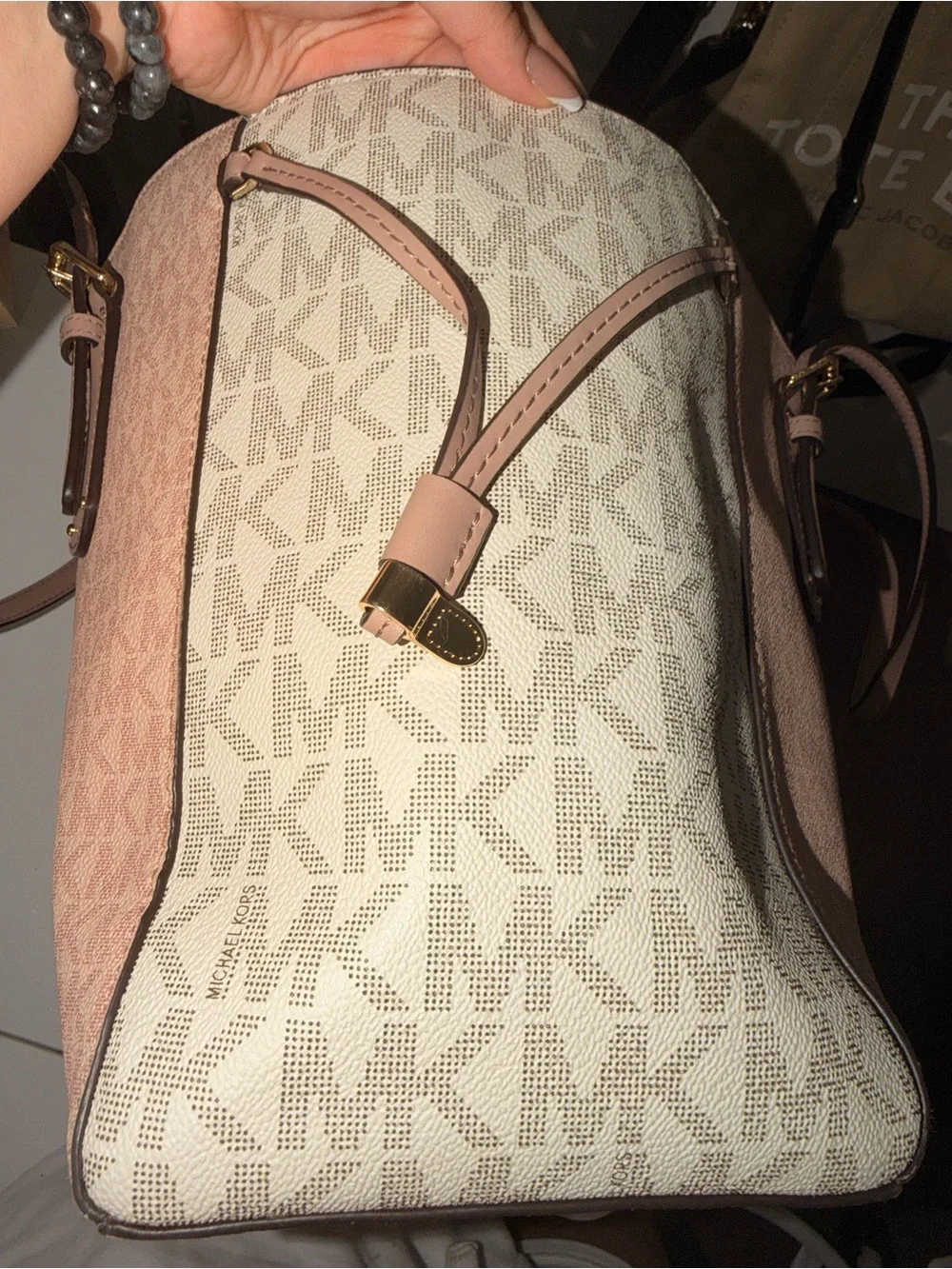 Michael Kors Voyager Medium Signature Tote Blush Pink Cream Gold Hardware